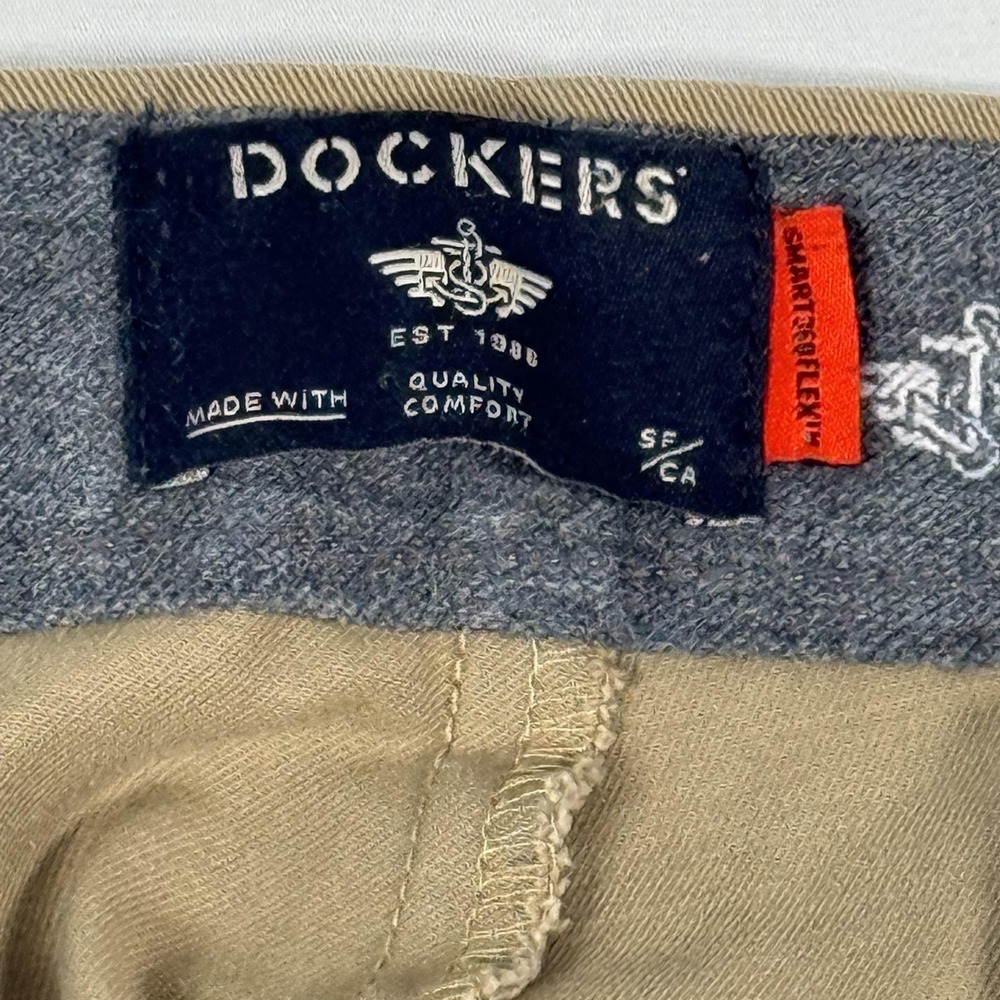 Dockers Pants 38x33 Khaki Workday Straight Smart 360 Flex Stretch Career Preppy - Picture 8 of 15